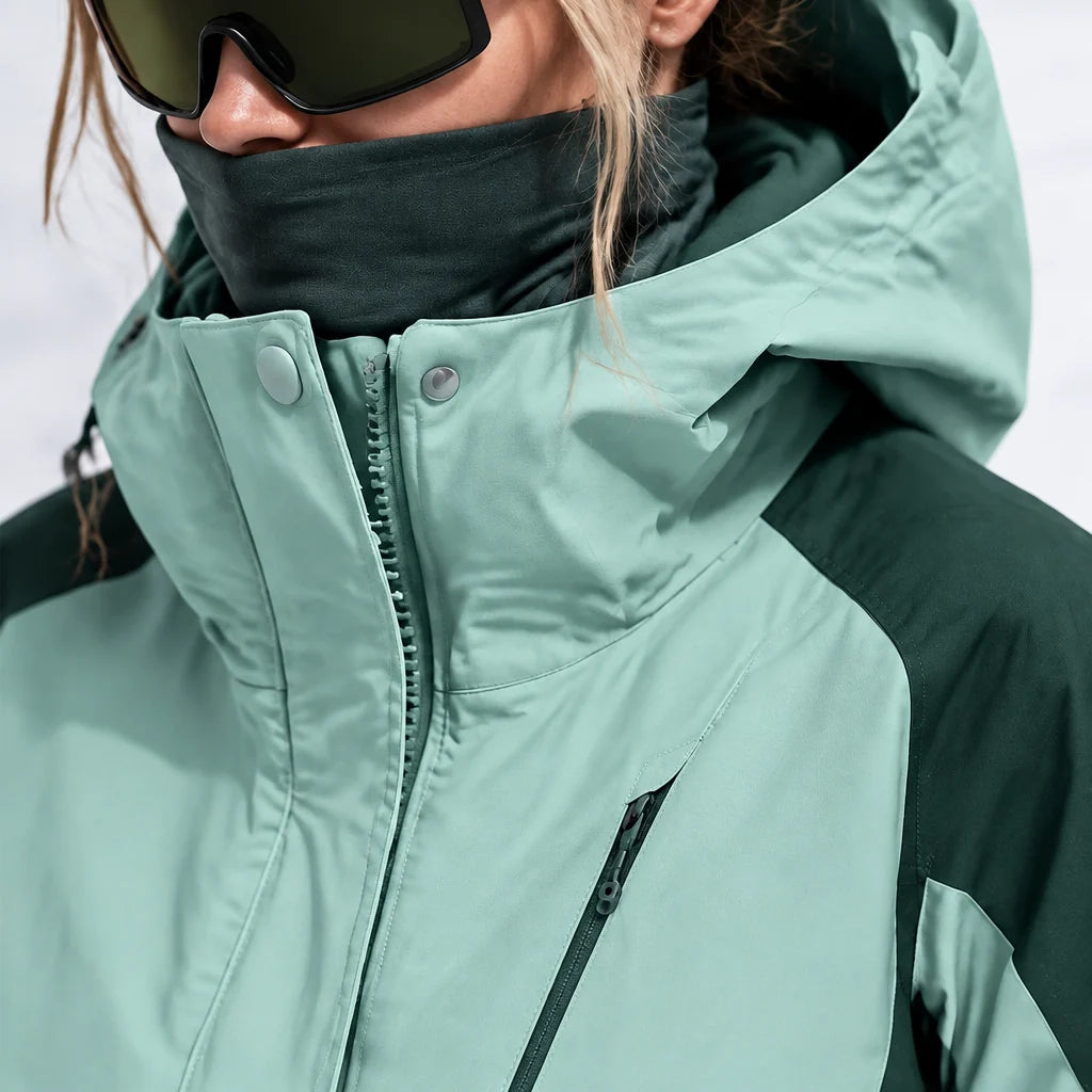 Scree - Womens Windproof Breathable & Hooded Waterproof Jacket - Dark Green