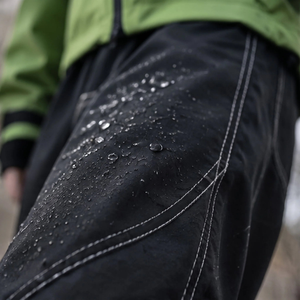 Wraith - Unisex Quick-Dry Windproof & 3-in-1 Waterproof Trousers - Black