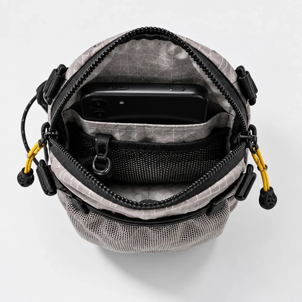 Kame - Unisex Waterproof Tear-Resistant Bag - Grey