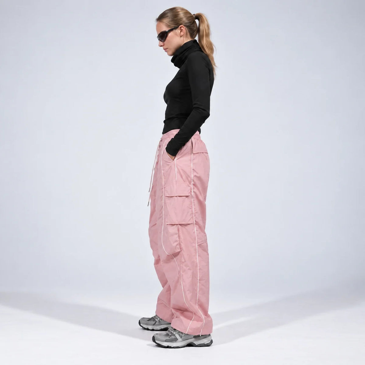 Brow - Unisex Water-Repellent & Quick-Dry Wide-Leg Hiking Trousers - Pink