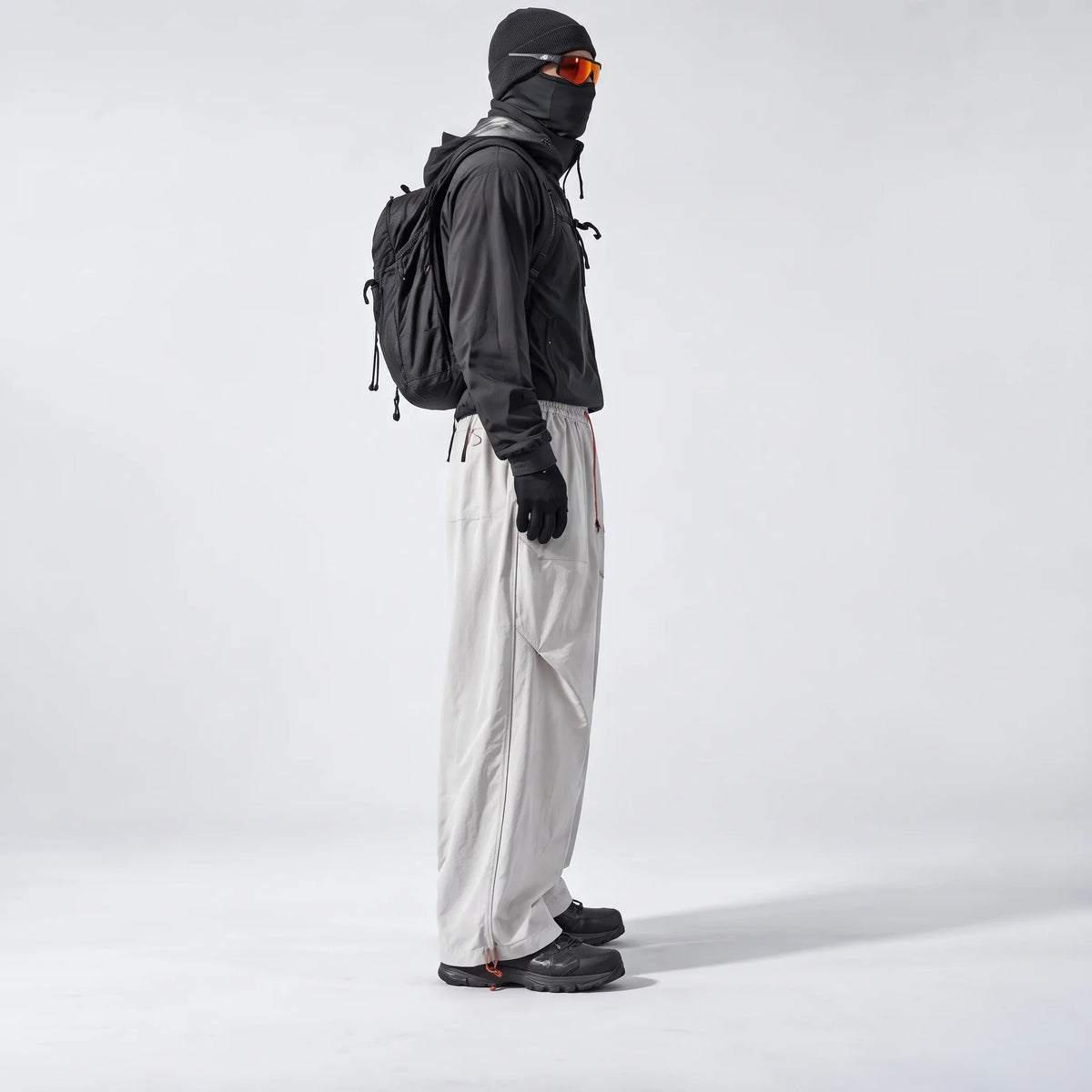 Dodd - Unisex Water-Repellent & Quick-Dry Relaxed Fit Hiking Trousers - Apricot