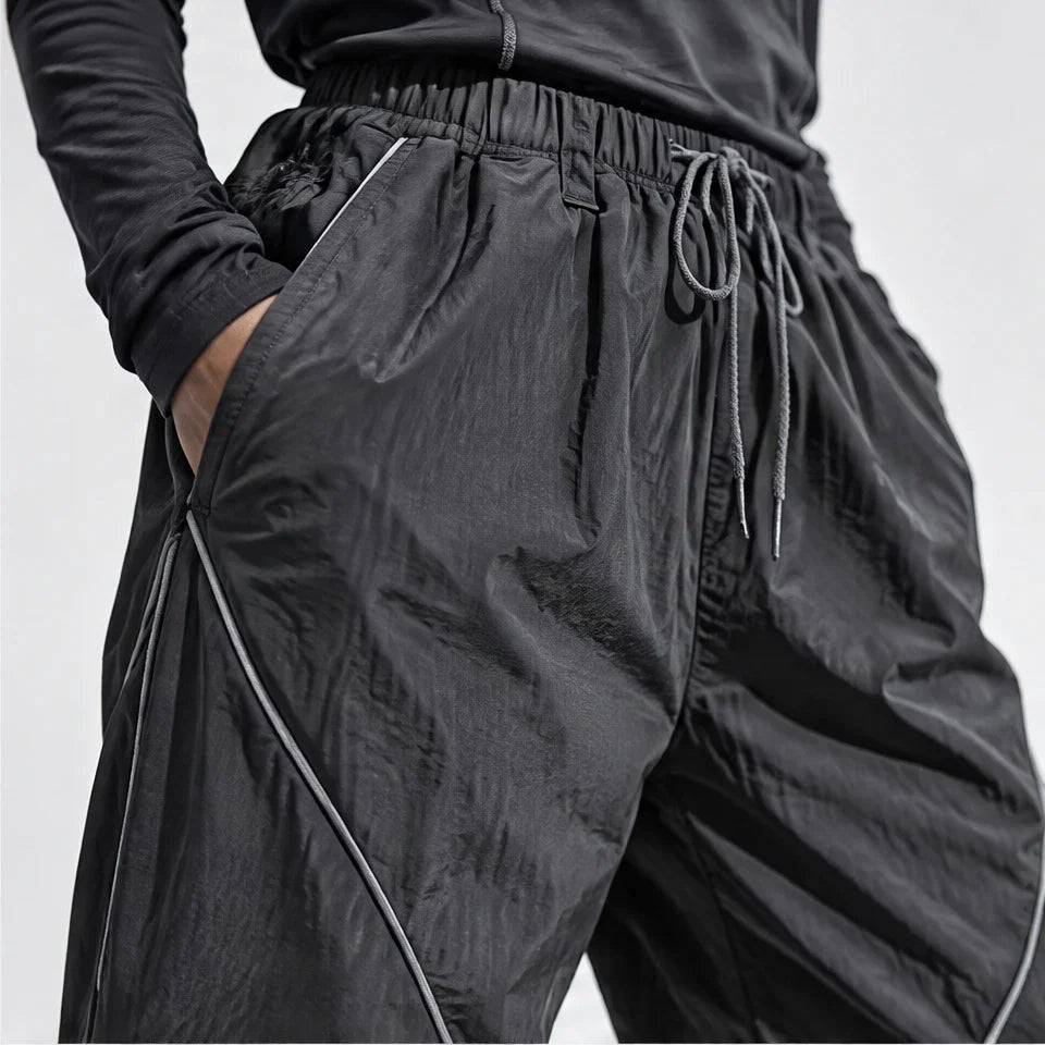 Sough - Unisex Water-Repellent & Quick-Dry Reflective Walking Trousers - Dark Grey