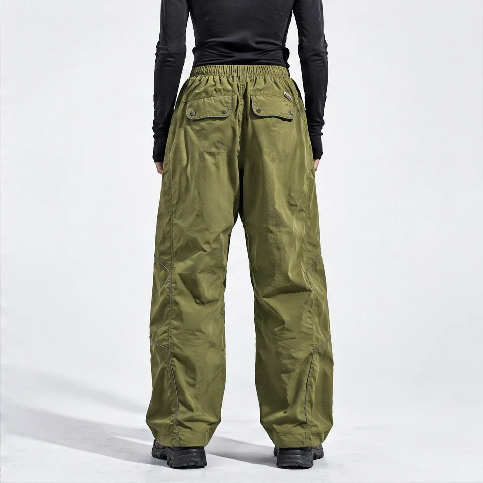Sough - Unisex Water-Repellent & Quick-Dry Reflective Walking Trousers - Olive Green