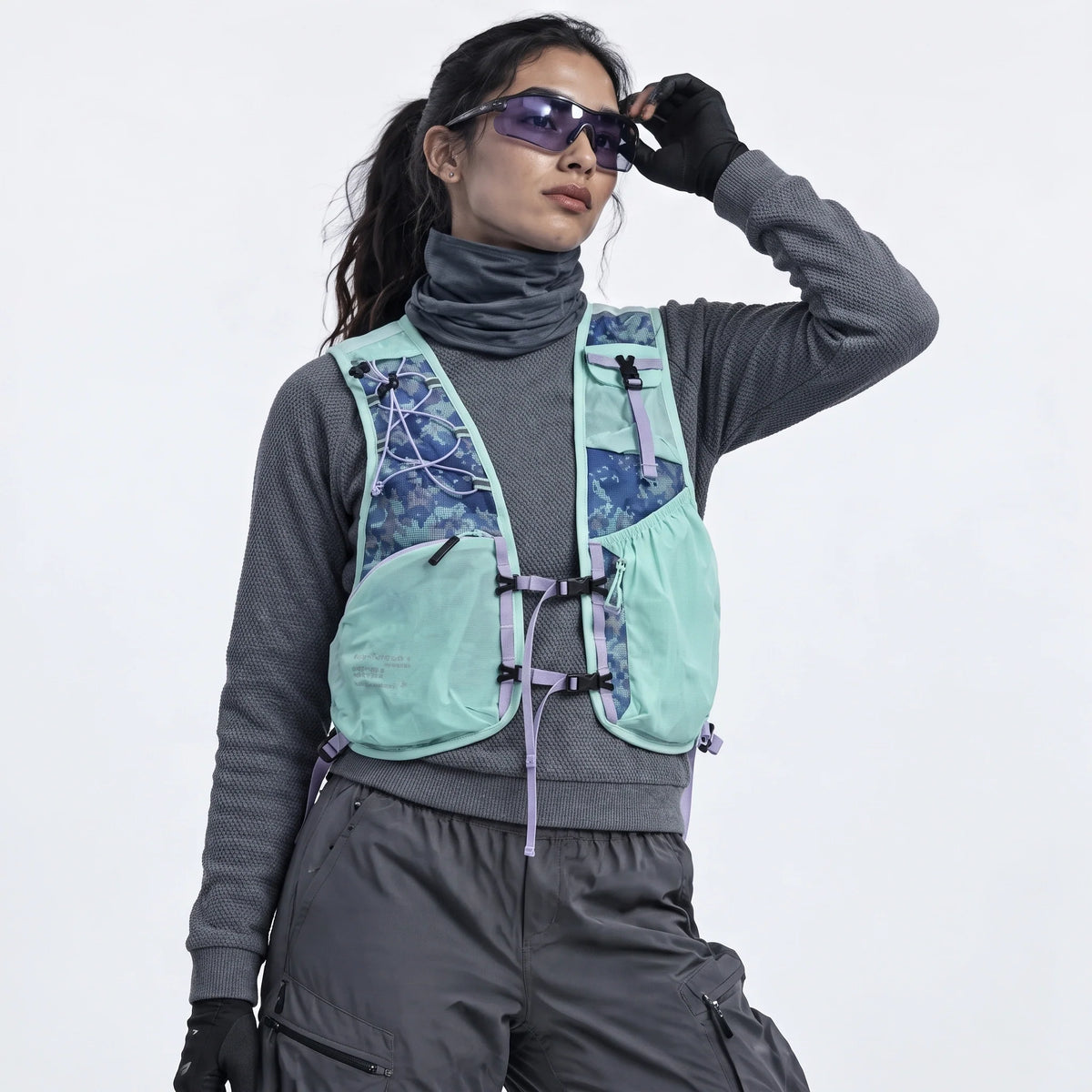 Croft - Unisex Lightweight Quick-Dry & Multi-Pocket Reflective Running Vest - Mint Green