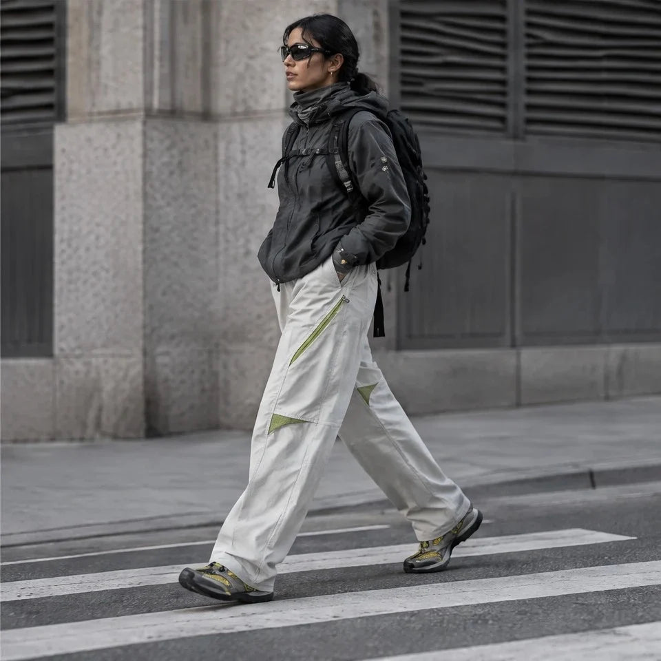 Stray - Unisex Water-Repellent & Quick-Dry Wrinkle-Free Hiking Trousers - Light Grey